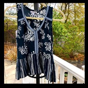 Patron Of Peace ✌️ Tank Top